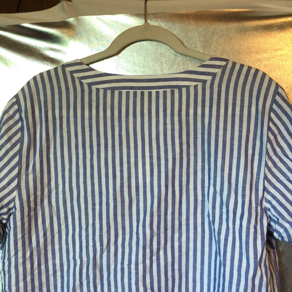 Pretty Blouse! - Picture 4 of 4
